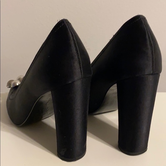 Satin heels - Picture 3 of 4